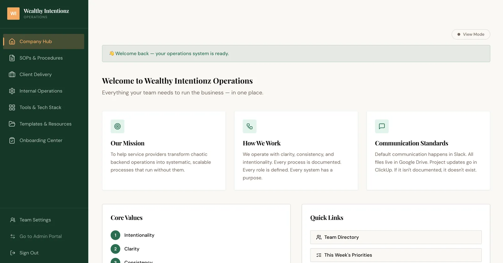 Internal ops portal: company hub, SOPs and quick links